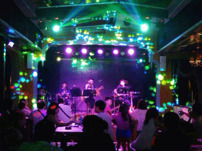 M-F3A入驻乌镇酒吧